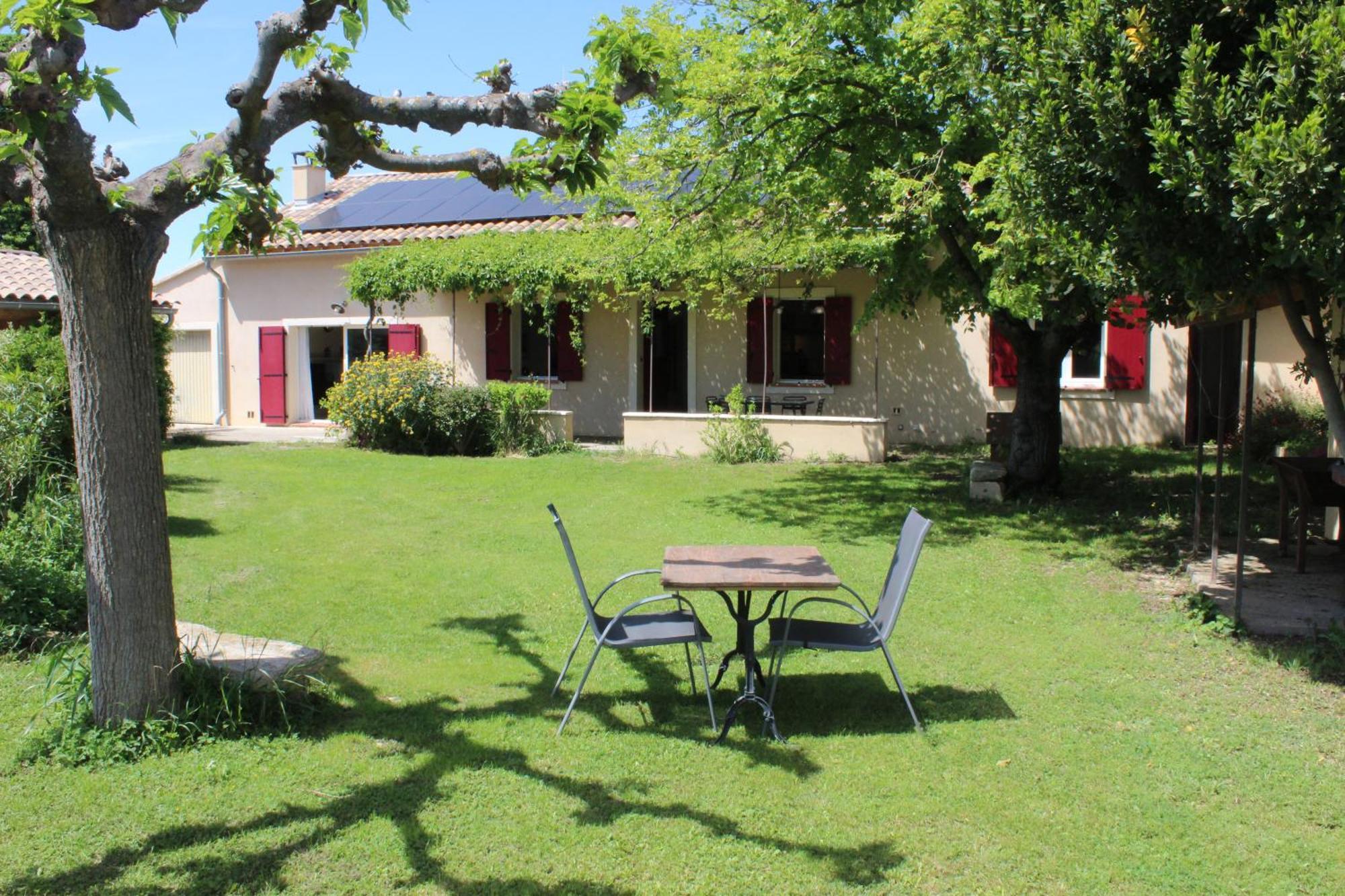 Mas La Gentille ,,, A La Campagne , Beautiful Outdoor , Swimming Pool , Pool House , Nice Green Garden , Bbq ,,, Only For You , Pour Passer Un Sejour Inoubliable Pernes-les-Fontaines Exterior foto